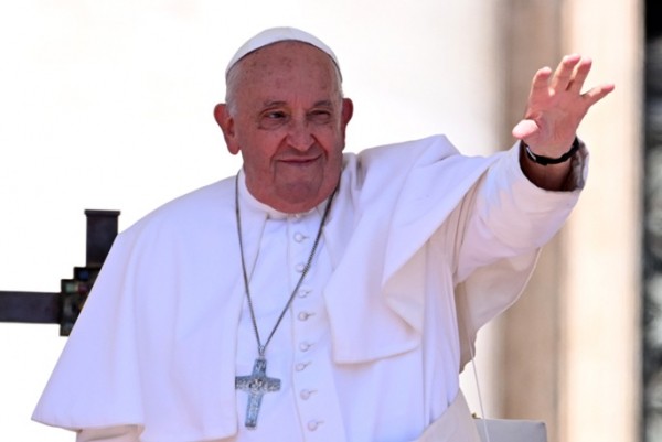 Pope Francis passes away Pope Francis passes away