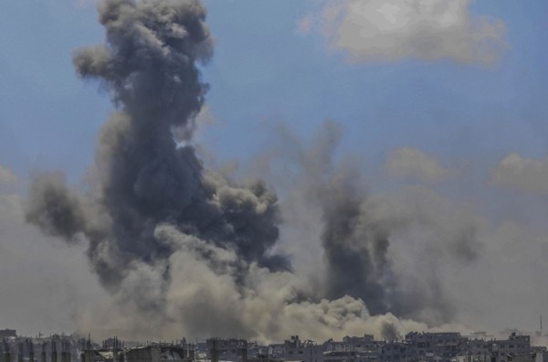 21 Palestinians killed in Israeli attacks on Gaza 21 Palestinians killed in Israeli attacks on Gaza