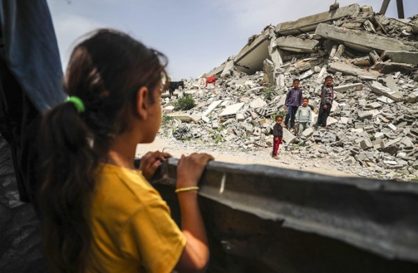 40 Palestinians killed in Israeli airstrikes across Gaza in 24 hrs 40 Palestinians killed in Israeli airstrikes across Gaza in 24 hrs