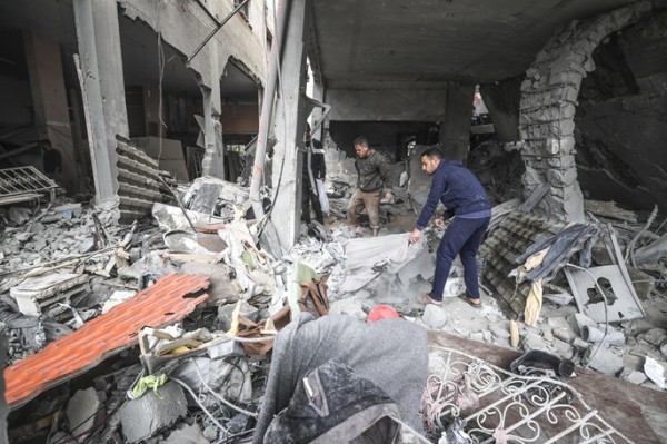19 Palestinians killed in Israeli attacks on Gaza 19 Palestinians killed in Israeli attacks on Gaza