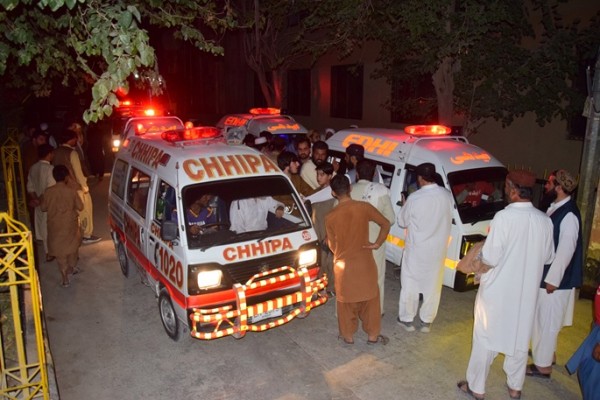 19 killed as hailstorm plays havoc in Pakistan's Punjab 19 killed as hailstorm plays havoc in Pakistan's Punjab