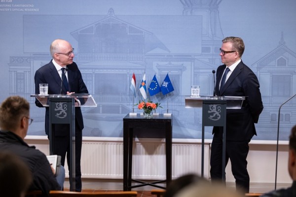 Finnish, Luxembourg PMs for strengthening EU defence Finnish, Luxembourg PMs for strengthening EU defence