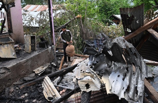 15 killed, 50 wounded in India, Pakistan Kashmir clashes 15 killed, 50 wounded in India, Pakistan Kashmir clashes