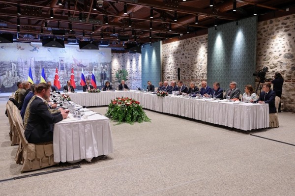Russia, Ukraine agree on large-scale prisoner exchange Russia, Ukraine agree on large-scale prisoner exchange