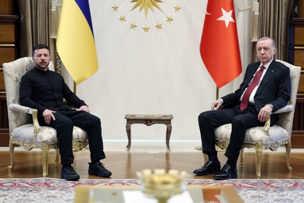 Zelensky, Erdogan discuss Ukraine-Russia meetings in Türkiye Zelensky, Erdogan discuss Ukraine-Russia meetings in Türkiye