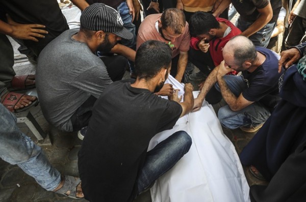 38 Palestinians killed in Israeli attacks in Gaza 38 Palestinians killed in Israeli attacks in Gaza