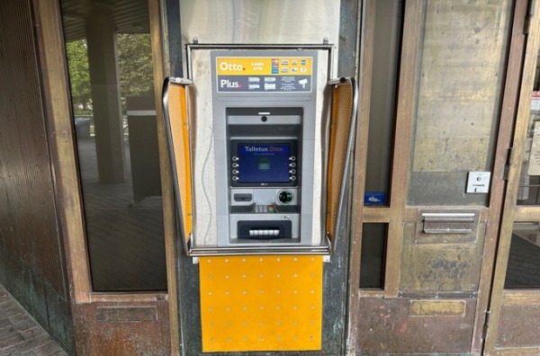 Cash withdrawal in Finland declines Cash withdrawal in Finland declines