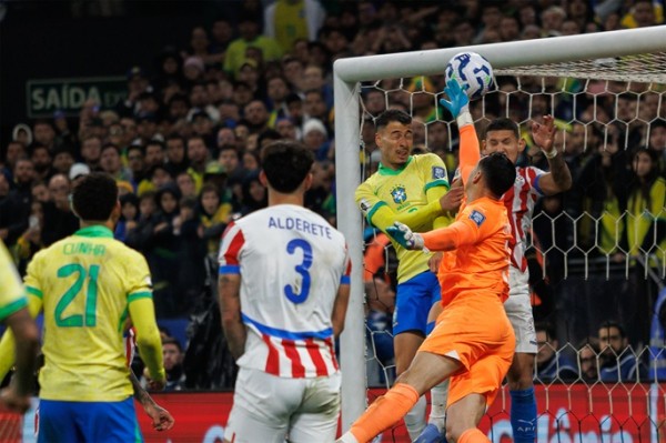 Brazil, Ecuador through as Chile crashes out Brazil, Ecuador through as Chile crashes out