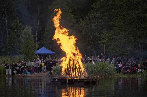 Juhannus celebrated across country amidst bonfires, fervour trade Juhannus celebrated across country amidst bonfires, fervour trade