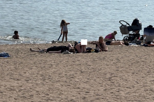 Parents warned of taking care of children at swimming areas Parents warned of taking care of children at swimming areas