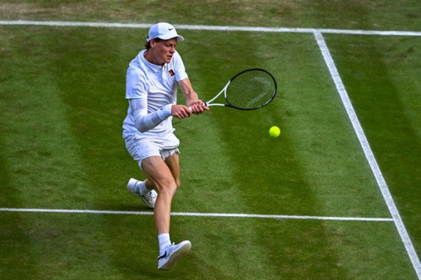 Sinner beats Alcaraz to win maiden Wimbledon title Sinner beats Alcaraz to win maiden Wimbledon title