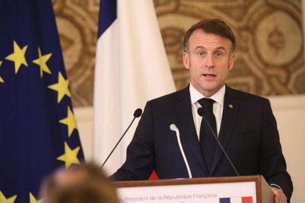 Macron urges two-state solution to end Gaza conflict Macron urges two-state solution to end Gaza conflict