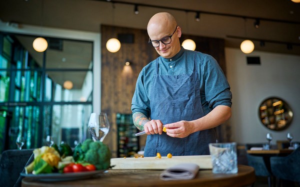 Only local sources: A Finnish chef creates acclaimed cuisine in a small town Only local sources: A Finnish chef creates acclaimed cuisine in a small town