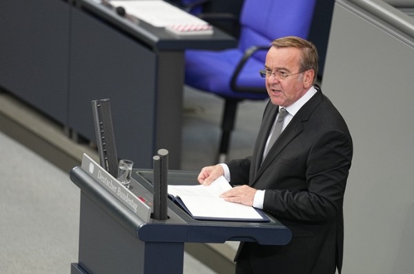 Russian jet flew over German Navy frigate in Baltic Sea: German FM Russian jet flew over German Navy frigate in Baltic Sea: German FM