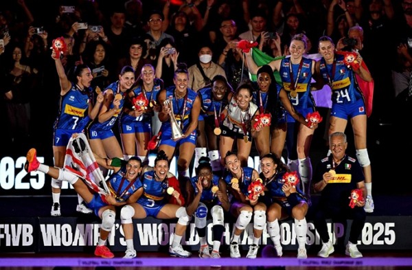 Italy edge Türkiye to win 2nd volleyball women's WC title Italy edge Türkiye to win 2nd volleyball women's WC title