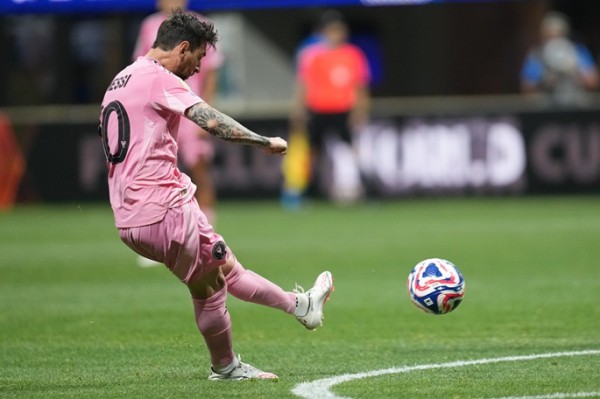 Messi, Alba shine as Inter Miami down Seattle Messi, Alba shine as Inter Miami down Seattle