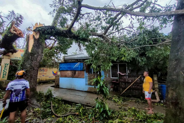 Severe tropical storm Bualoi kills 10 in Philippines Severe tropical storm Bualoi kills 10 in Philippines