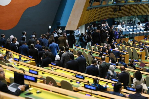 Many delegates walk out when Netanyahu addresses UNGA Many delegates walk out when Netanyahu addresses UNGA