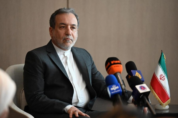 Iran-IAEA agreement will end if sanctions return: Iranian FM Iran-IAEA agreement will end if sanctions return: Iranian FM