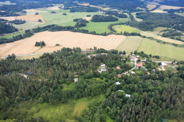 Fly into history along Finland’s south coast, in a vintage DC-3 Fly into history along Finland’s south coast, in a vintage DC-3