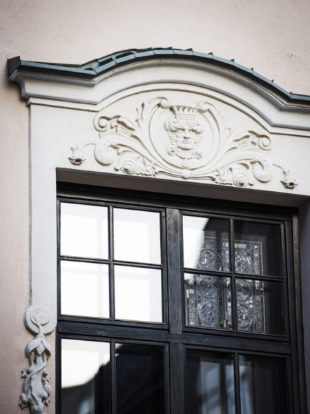 Heads up for Helsinki’s urban overstory: Lions and gargoyles and bears, oh my! Heads up for Helsinki’s urban overstory: Lions and gargoyles and bears, oh my!