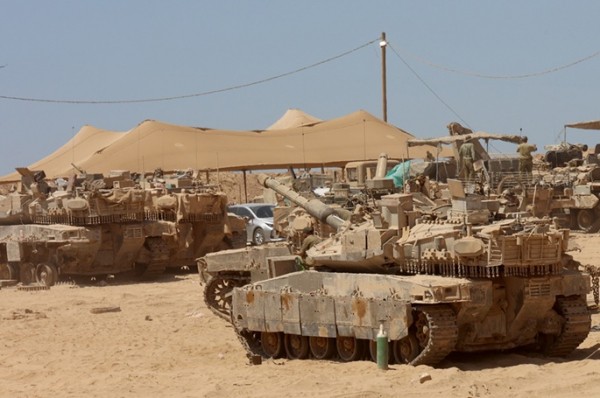 2 Palestinians killed, 24 held by Israeli army in Gaza despite ceasefire 2 Palestinians killed, 24 held by Israeli army in Gaza despite ceasefire
