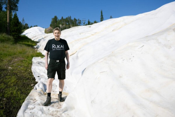 How Finland’s snow storage is shaping the future of skiing How Finland’s snow storage is shaping the future of skiing