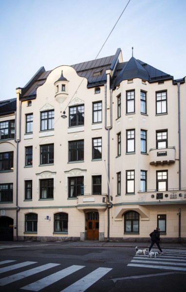 Heads up for Helsinki’s urban overstory: Lions and gargoyles and bears, oh my! Heads up for Helsinki’s urban overstory: Lions and gargoyles and bears, oh my!
