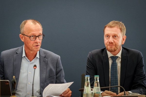 Eastern German premier wants Russian energy after Ukraine war ends Eastern German premier wants Russian energy after Ukraine war ends