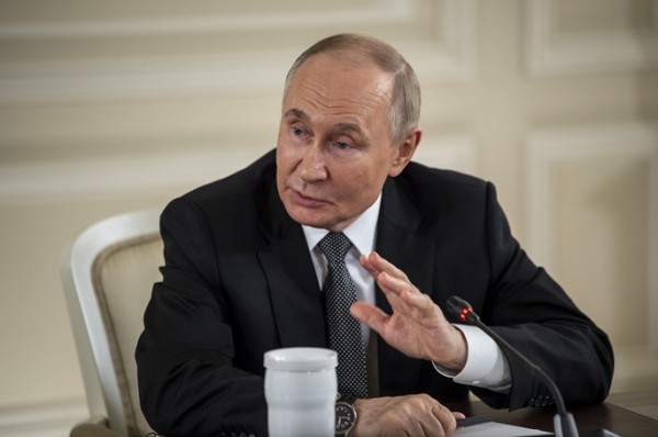 US-proposed points on Ukraine could form basis for future deals: Putin US-proposed points on Ukraine could form basis for future deals: Putin