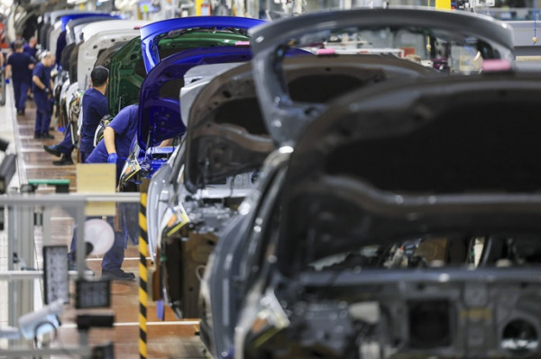 Profits down 15% at Germany's top 100 firms as economy struggles Profits down 15% at Germany's top 100 firms as economy struggles