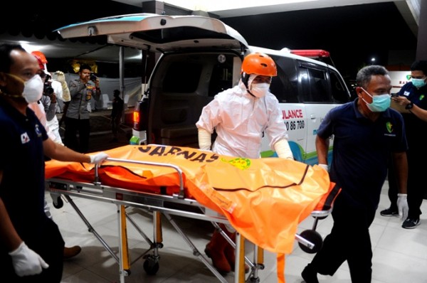 18 killed in fire at Jakarta office building 18 killed in fire at Jakarta office building