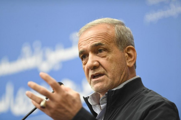 Iran warns against attack, pledges response as tensions with US escalate Iran warns against attack, pledges response as tensions with US escalate