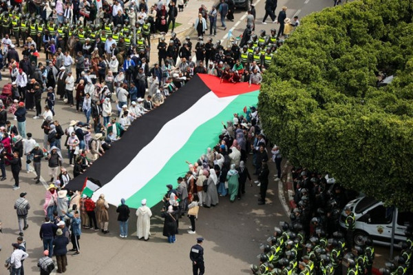 Palestinian embassy in London officially opens Palestinian embassy in London officially opens