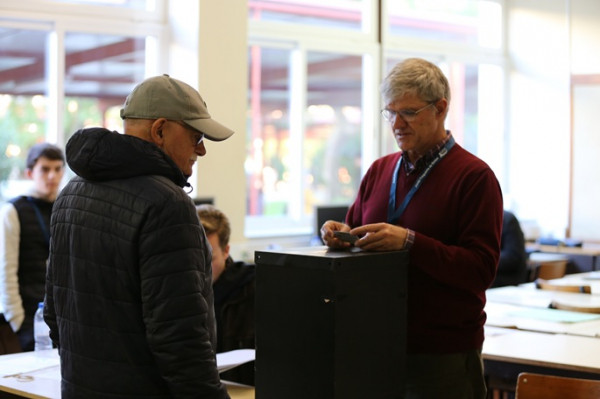 Seguro wins in Portugal's presidential run-off Seguro wins in Portugal's presidential run-off