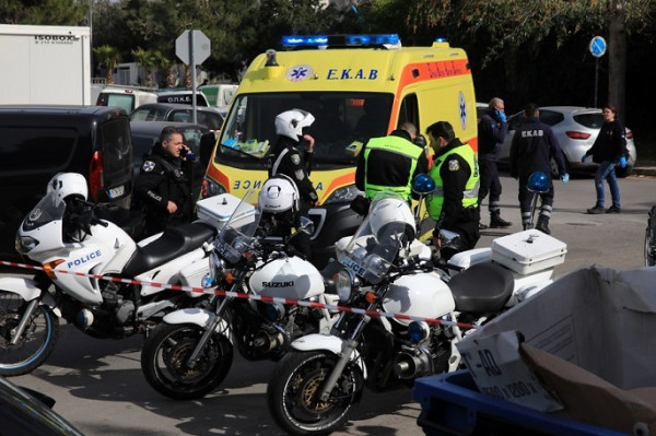 Coast guard-human traffickers clash kills 14 in Greek island Coast guard-human traffickers clash kills 14 in Greek island