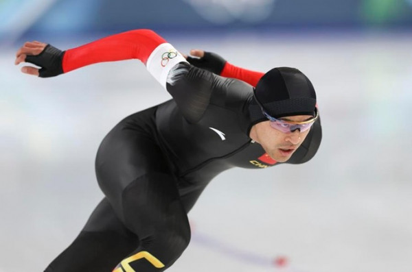China's Ning wins 1,500m speed skating with Olympic record China's Ning wins 1,500m speed skating with Olympic record