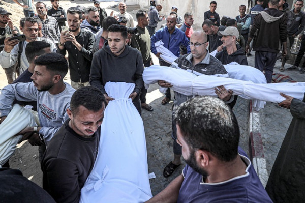 11 Palestinians killed in Israeli strikes on Gaza 11 Palestinians killed in Israeli strikes on Gaza