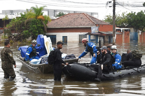 25 die in heavy rains in southeast Brazil 25 die in heavy rains in southeast Brazil