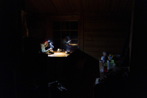 Polar-night hike: A winter walk in the northern Finnish woods Polar-night hike: A winter walk in the northern Finnish woods