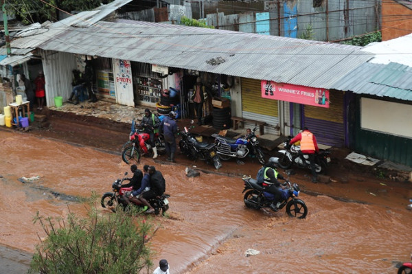 Death toll rises to 23 as floods ravage Kenya Death toll rises to 23 as floods ravage Kenya