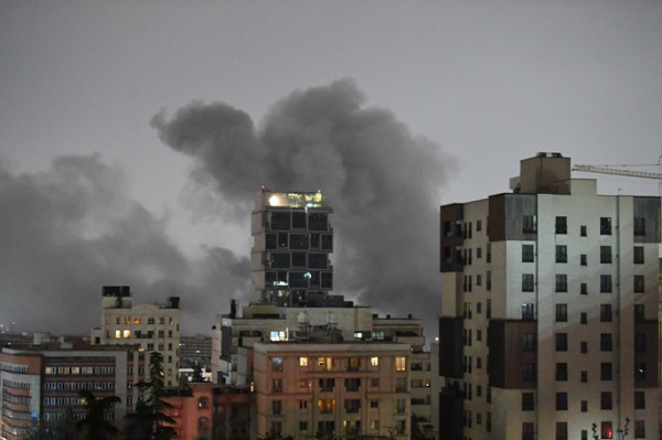 Houthis launch 2nd wave of missile attack on Israel Houthis launch 2nd wave of missile attack on Israel