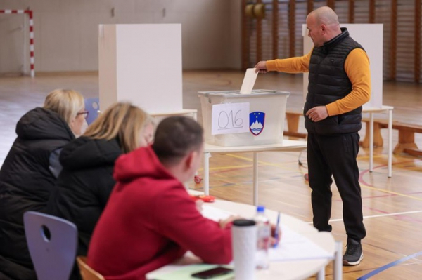 Slovenia's Freedom Movement narrowly wins parliamentary polls Slovenia's Freedom Movement narrowly wins parliamentary polls
