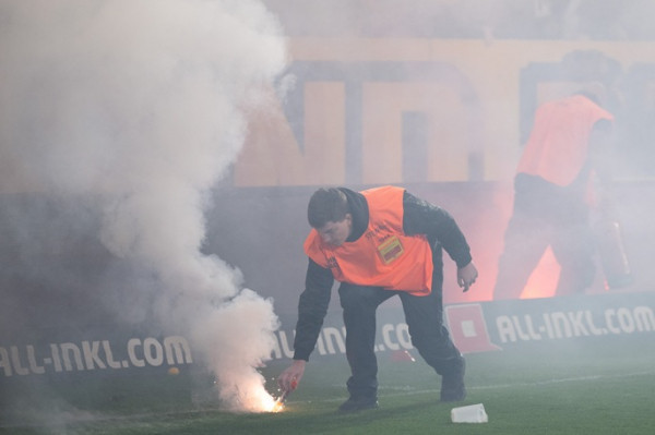 German Football League condemns riots during Dresden vs Hertha German Football League condemns riots during Dresden vs Hertha